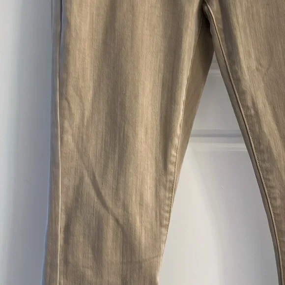Women’s Liverpool size 2/26 jeans. Biscuit tan color - Picture 5 of 14